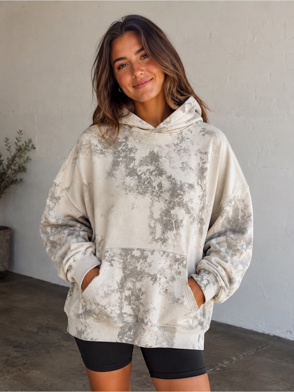 Relaxed Tie-Dye/camo Hoodie Sweatshirt in Cream and Gray